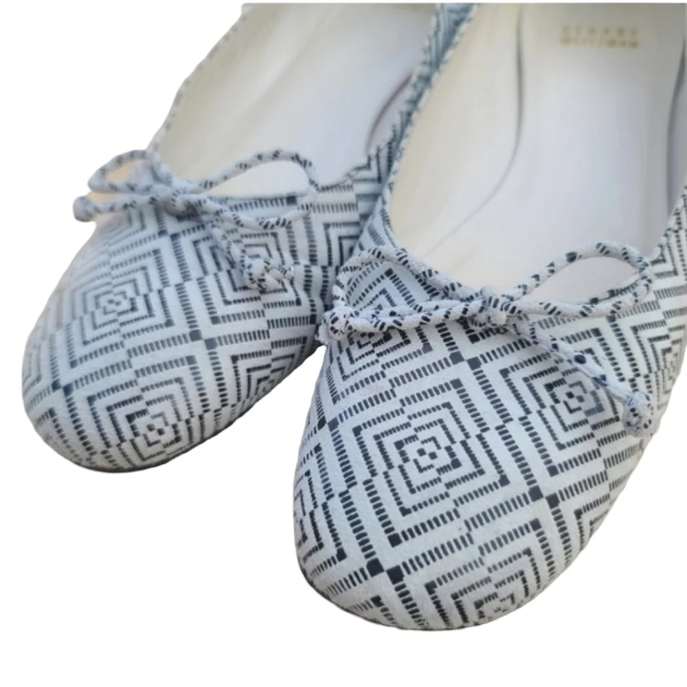 STUART WEITZMAN Leather Ballet Flats 8 Geometric Bows Stone Suede Rare
